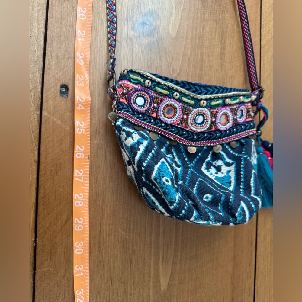 Christophe Sauvat Domi Pouch Boho beaded Crossbody Exclusive Neiman Marcus - Picture 3 of 5